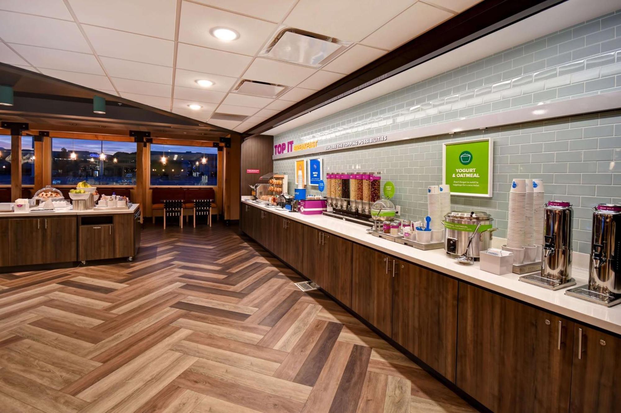 Tru By Hilton Salt Lake City Airport Exterior foto
